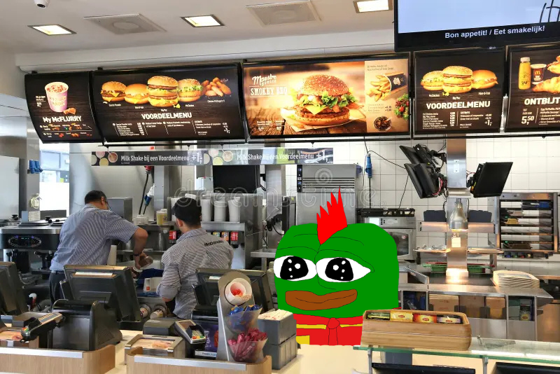 Kanyesweatz's tweet photo. GM. off to put da fries in da bag.

@pepeesnft https://t.co/2CH2oGfYaV