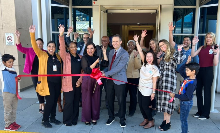 GeneralRoth's tweet image. Today #teamroth joined @RivChamber to celebrate the 1 year anniversary of cCARE Riverside. cCARE is the largest private oncology practice in the state. We have made great strides in increasing healthcare access in recent years, and cCARE is an important part of that progress.