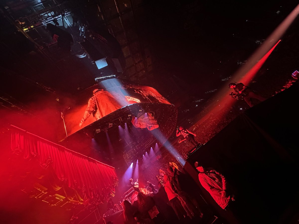 fullviewpro's tweet image. 🎥🚀 We had a blast supporting the Jelly Roll concert at LCA, bringing together a powerhouse production team to bring our clients vision to life! From the energy on stage, to the precision behind the scenes — it was a night to remember.  #JellyRoll #BTS #FullViewProductions