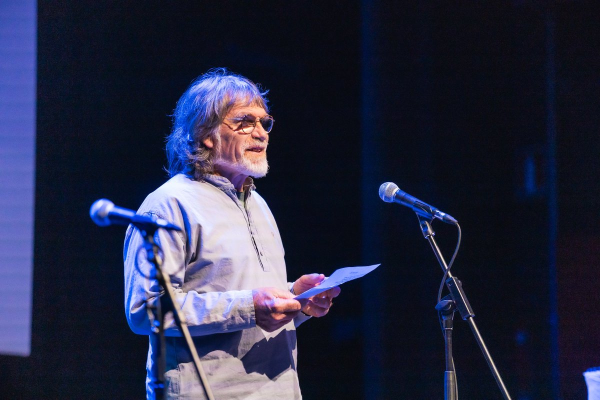 Fundació Miquel Martí i Pol tweet media