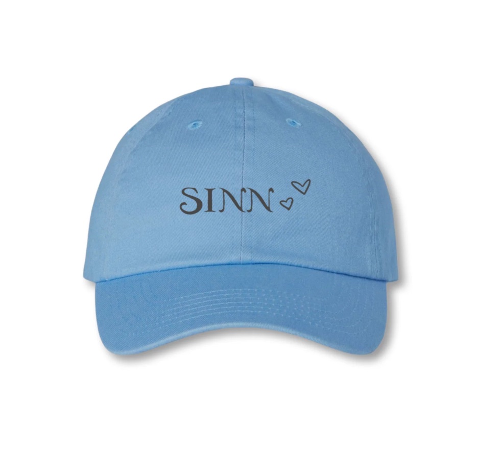 Lexishere_'s tweet photo. Got a black sweatshirt and hat! Can’t wait to receive 💙🤩 #Sinn #SinnMerchDay https://t.co/6Q8shVAW1u