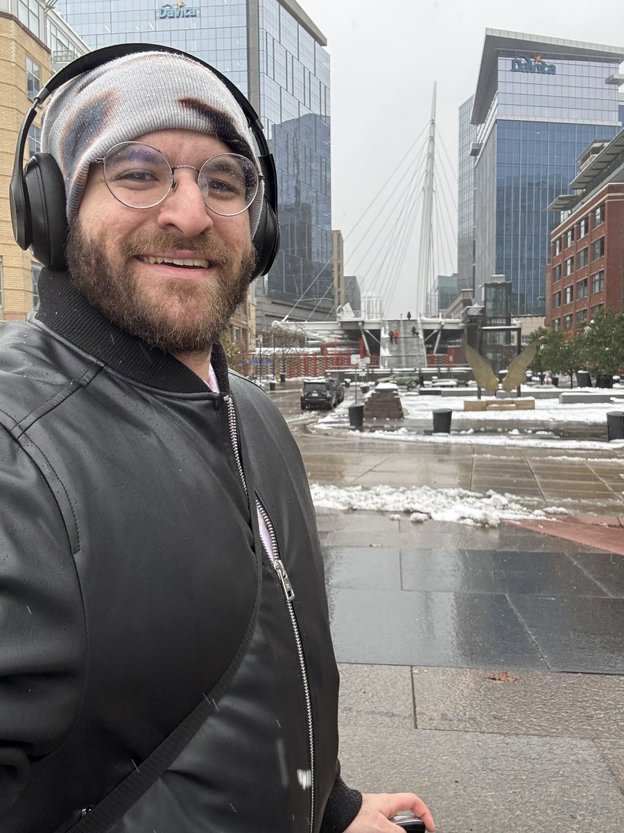 Proud to present our design for incoroporating PRS into CHD risk estimates as part of the Mayo team for the eMERGE  Network!

Beautiful time at the ASHG at a snowy Colorado! For more memories to come ♥️

<a href="/MayoClinic_KLab/">Mayo Clinic Kullo Laboratory</a> <a href="/MayoClinicCV/">Mayo Clinic CV</a> <a href="/GeneticsSociety/">ASHG</a> <a href="/Inside_TheMatch/">Inside The Match</a> #ASHG24