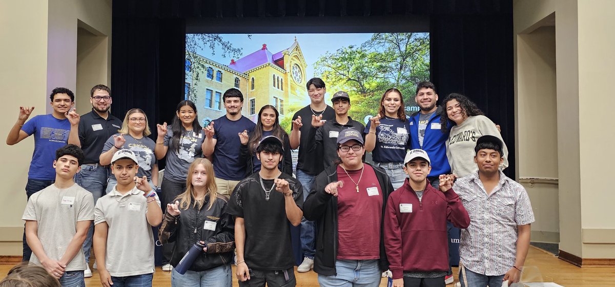 MarlenGlz53's tweet image. St. Edward&apos;s CAMP visit was a success! The students and parents were fully engaged. We can’t wait to see how this inspires our students as they move forward in their educational paths. 📚✨ Thank you!! @SEUCAMP   @R13Multilingual
  #FutureLeaders #migrantEd