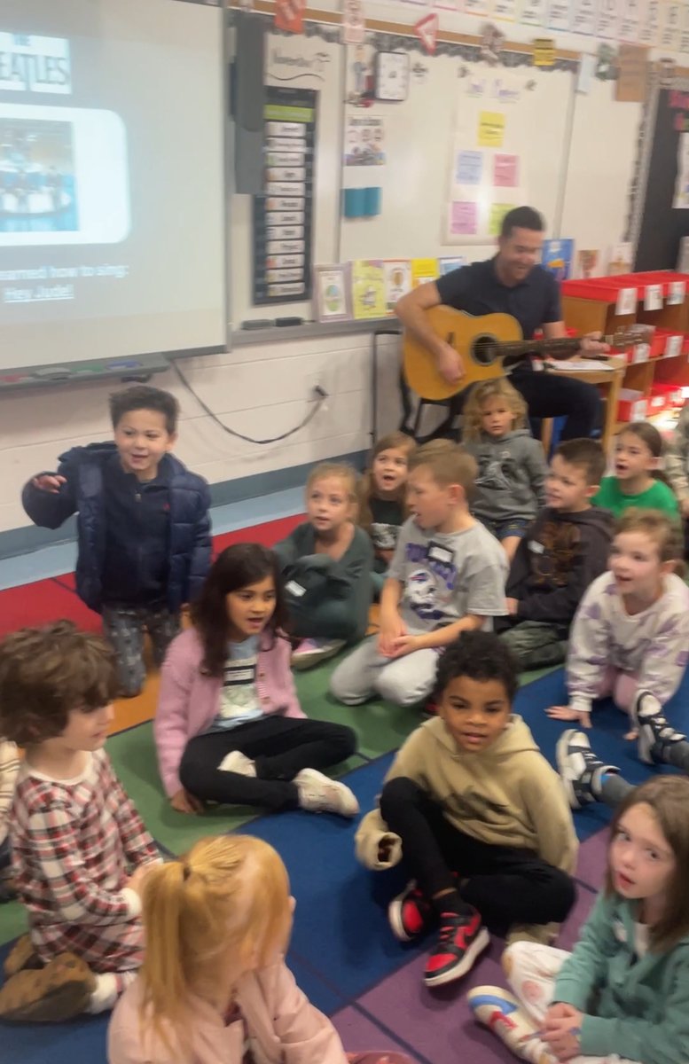 Washington Drive tweet media