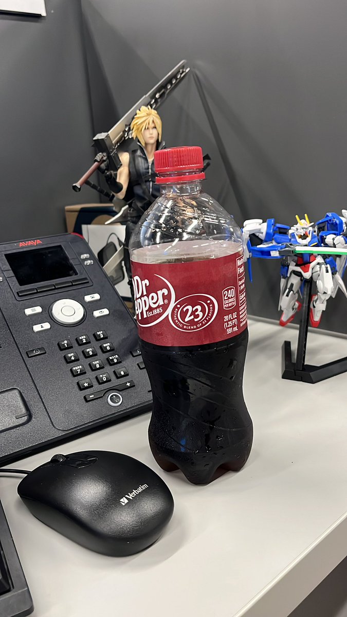 Space_Pandy's tweet photo. @airbagged Still at work for an hour and a half, so this is the best I can do. https://t.co/MjkoL22kqk