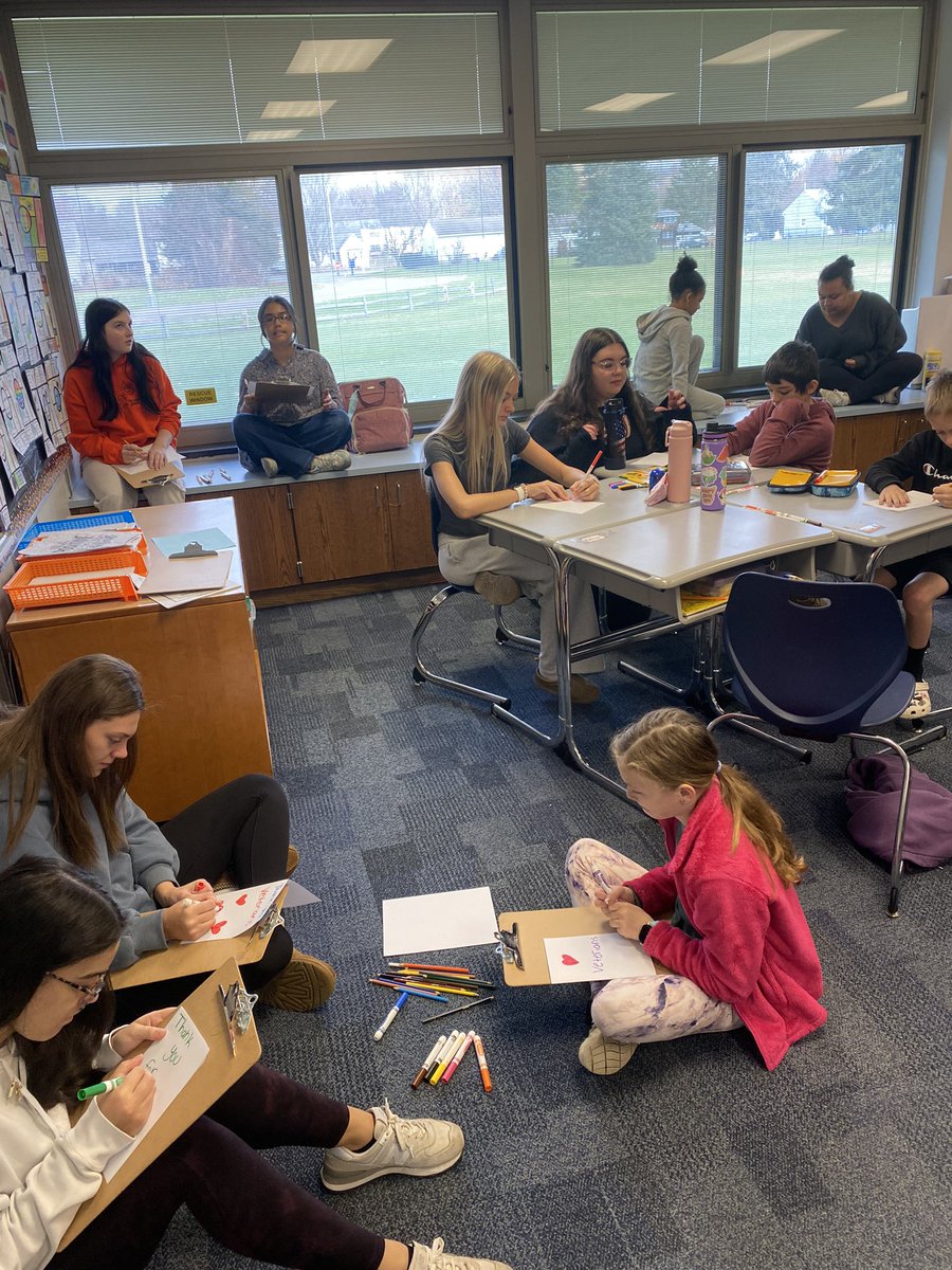 Joelle Ross tweet media