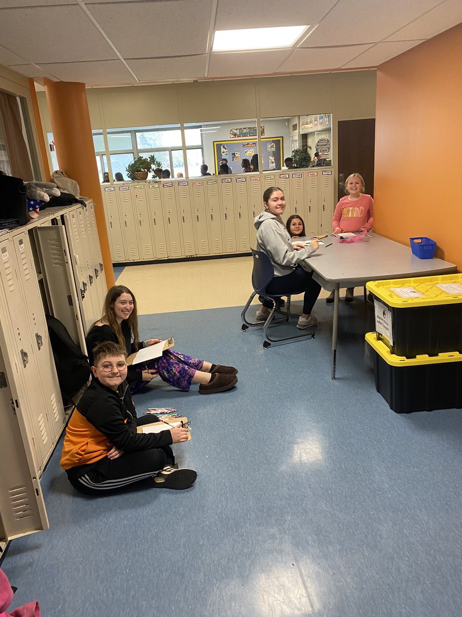 Joelle Ross tweet media