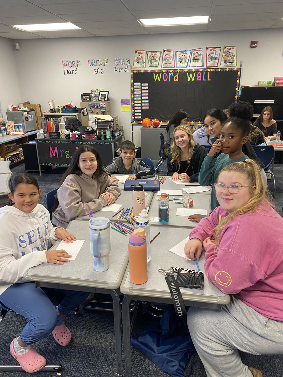 Joelle Ross tweet media