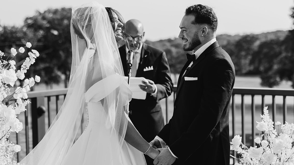Lance Stewart (@lance210) on Twitter photo Our Wedding Day ❤️
youtube.com/watch?v=SMwD0H… Our Wedding Day ❤️
youtube.com/watch?v=SMwD0H…