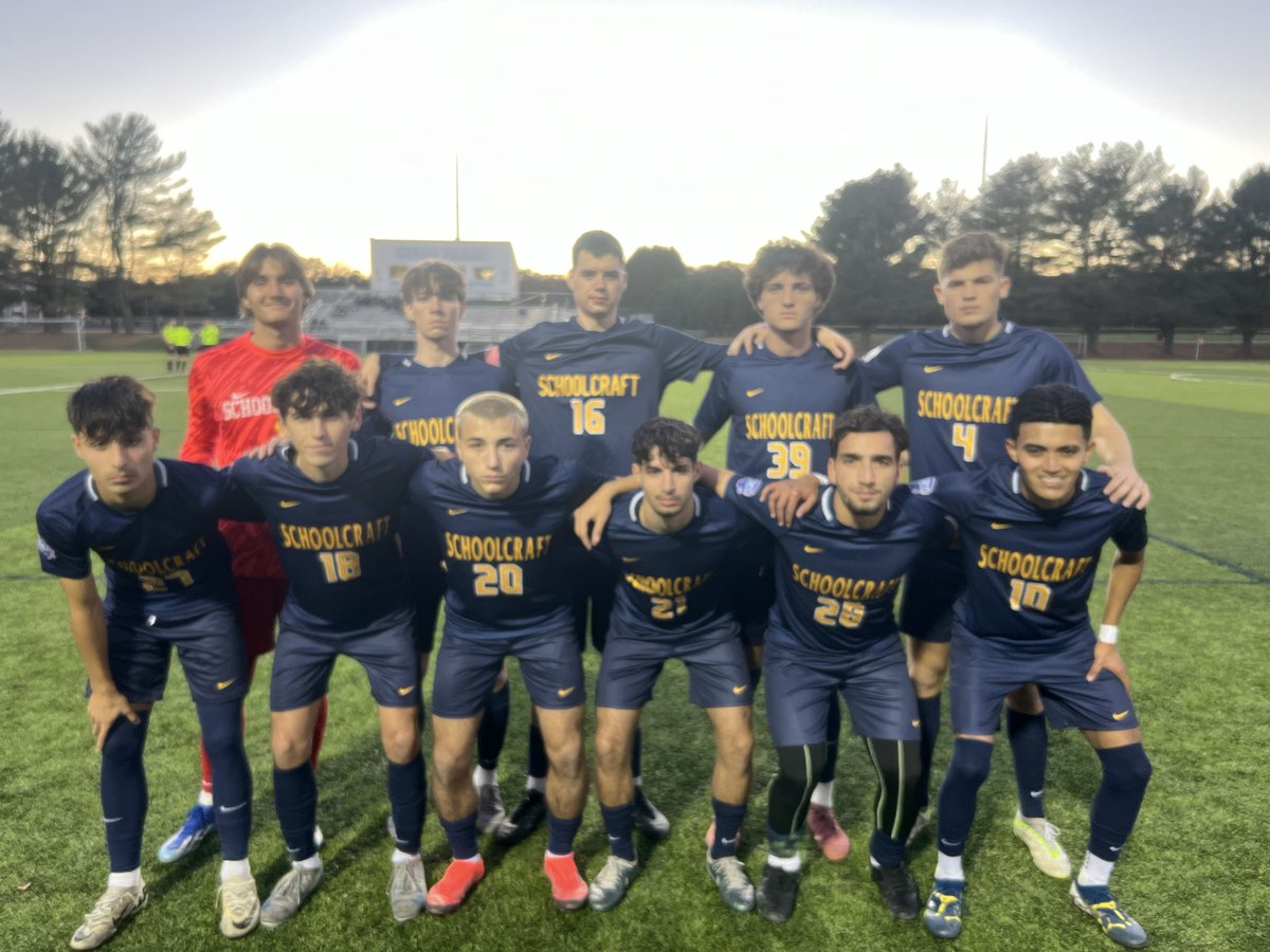 Schoolcraftmsoc's tweet image. Starting 11!

#OcelotPride