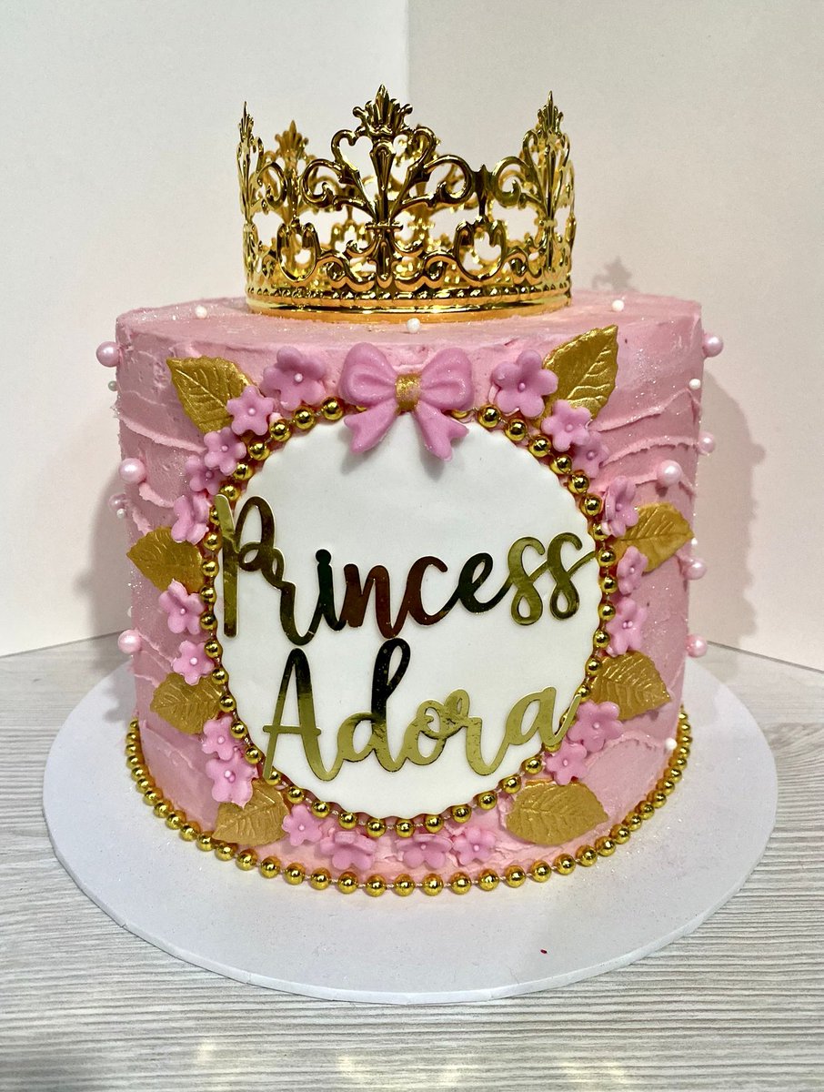 MissHighfield's tweet photo. ✨Adora’s ONEderland✨

All prepared and ready for my birthday princess in the morning 🥹🩷💜

#BirthdayCelebration #birthdaygirl #birthdayprincess #wonderland #magical https://t.co/mIXDXrUiRG