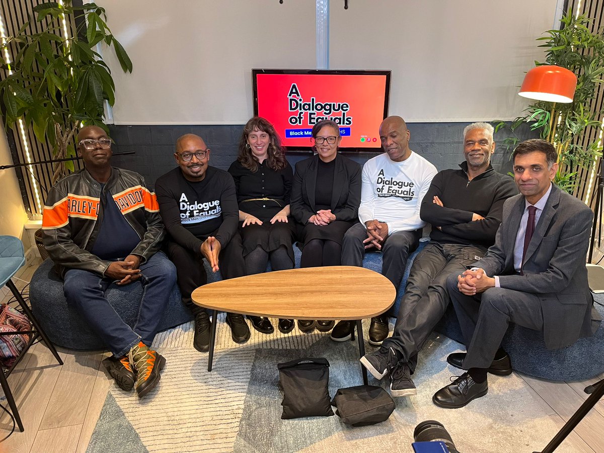 StaffordScott_'s tweet photo. #ADialogueOfEquals We were really chuffed that in such an important week for the @NHS_RHO that professor @DrHNaqvi should choose to come and spend the day with us in north London  #WalkingTheWalk #Leadership #Integrity https://t.co/uBYeAutwz8