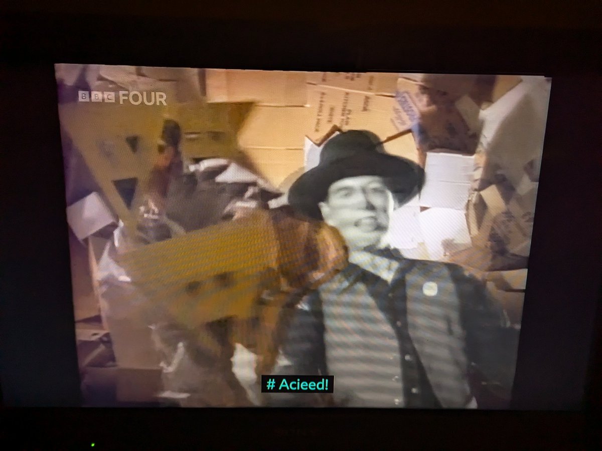 #TOTP 1988. This feels really dangerous. 36 years later, I'm thinking I must have missed the boat.