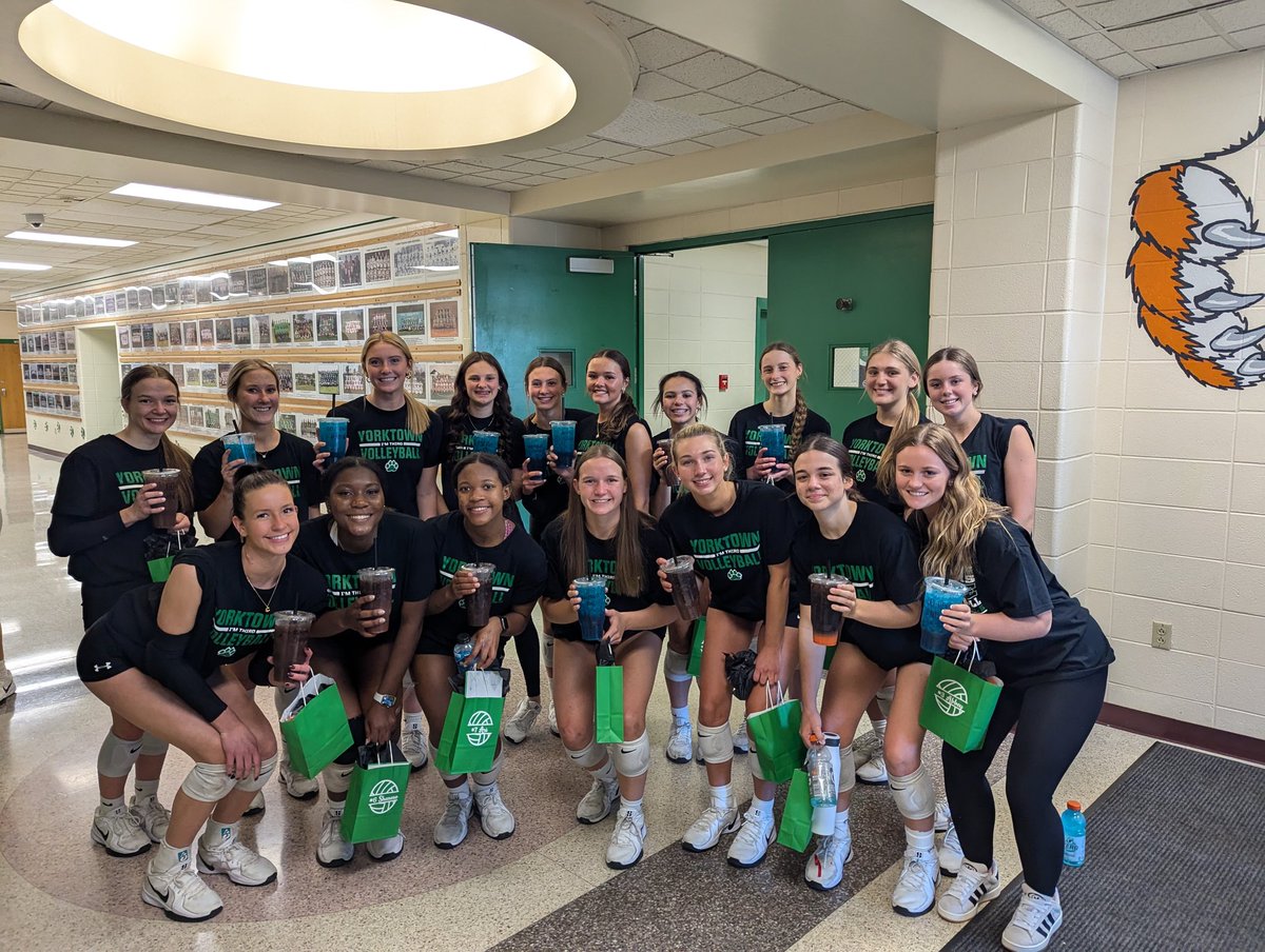 What a DAY! Parade of Champions thru PVE &amp; <a href="/YorktownHighSch/">Yorktown High School</a>, treat bags from <a href="/YHSAthletics/">Yorktown Athletics</a> with cards from <a href="/ymsathletics/">YMS Athletics</a> volleyball players, and then <a href="/BalanceYorktown/">BalanceYorktown</a> to send us home. We are so grateful for all the support! 💚