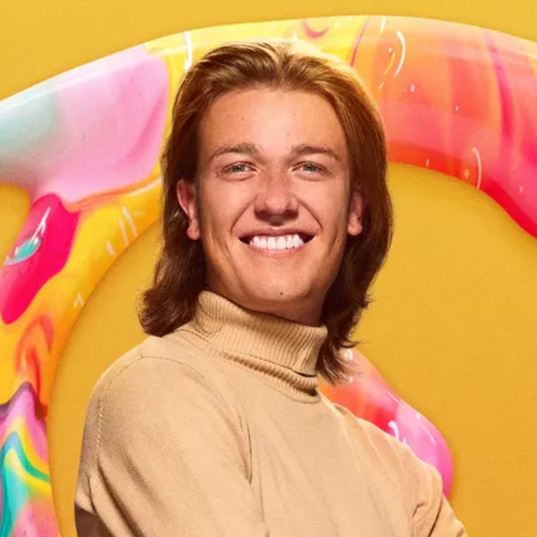 MoonlightsCoven's tweet photo. it’s not fair it should’ve been them #bbuk https://t.co/k3ey4HGiQf