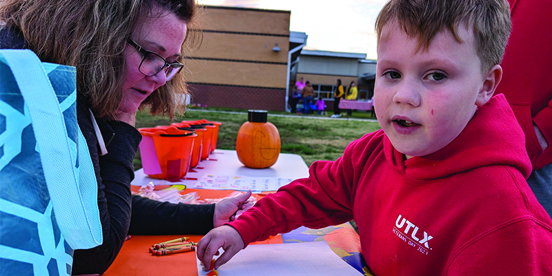 Students explore agriculture, reading and math during Blackmore Fall Festival usd490.org/o/bes/article/…