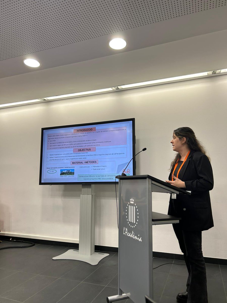 Clara Centeno (@claracenteno8) on Twitter photo Les nostres companyes Letícia de Verdonces i <a href="/SilviaCuadrench/">Sílvia Cuadrench</a> a la sessió de pòsters, moderant i presentant la nostra experiència en l’ús de biomarcadors en el diagnòstic de CaP. Moltes felicitats! #27SimposiSCU <a href="/scurologia/">SCU</a> <a href="/UroTauli/">Urologia - Parc Taulí</a> Les nostres companyes Letícia de Verdonces i <a href="/SilviaCuadrench/">Sílvia Cuadrench</a> a la sessió de pòsters, moderant i presentant la nostra experiència en l’ús de biomarcadors en el diagnòstic de CaP. Moltes felicitats! #27SimposiSCU <a href="/scurologia/">SCU</a> <a href="/UroTauli/">Urologia - Parc Taulí</a>