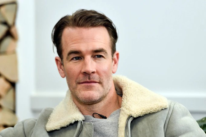 RollingStone's tweet photo. James Van Der Beek Reveals the Colon Cancer Symptoms He Missed Before Diagnosis:  

‘I Went Into Shock’ 

More: https://t.co/6cfH4Ve0DP https://t.co/2Q0OxDY6Ua