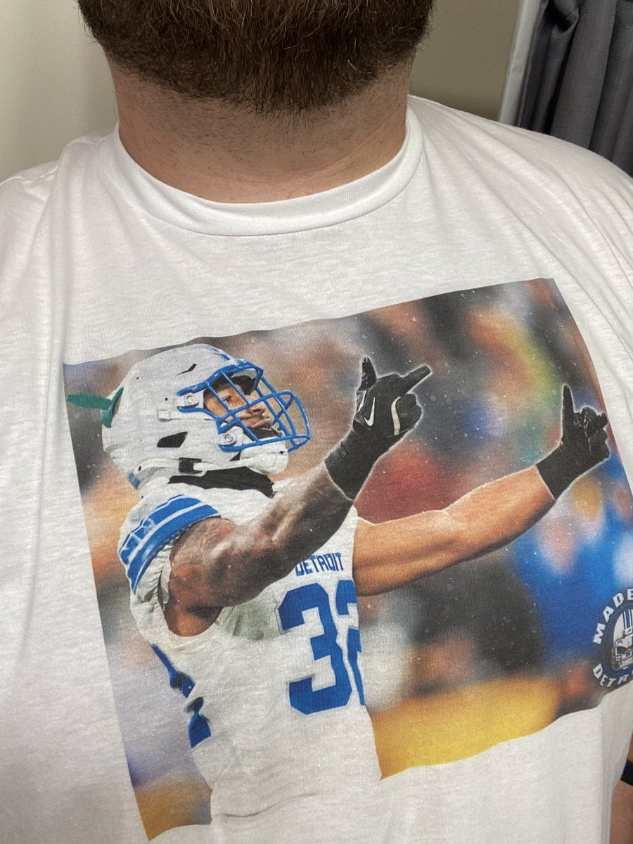 New shirt came in today! 🖕🏼🖕🏼<a href="/MadeInDetroit91/">Made In Detroit ™️</a>