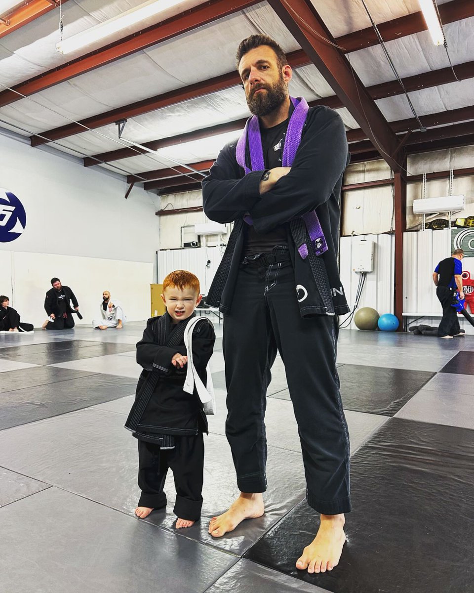 BoxoldM's tweet photo. When I say hey lets look cool, he understood the assignment 😂

We often tell our kids how to act, what to do, but the most powerful lessons? They come from what we do ourselves. https://t.co/9Jgh3IBtSy