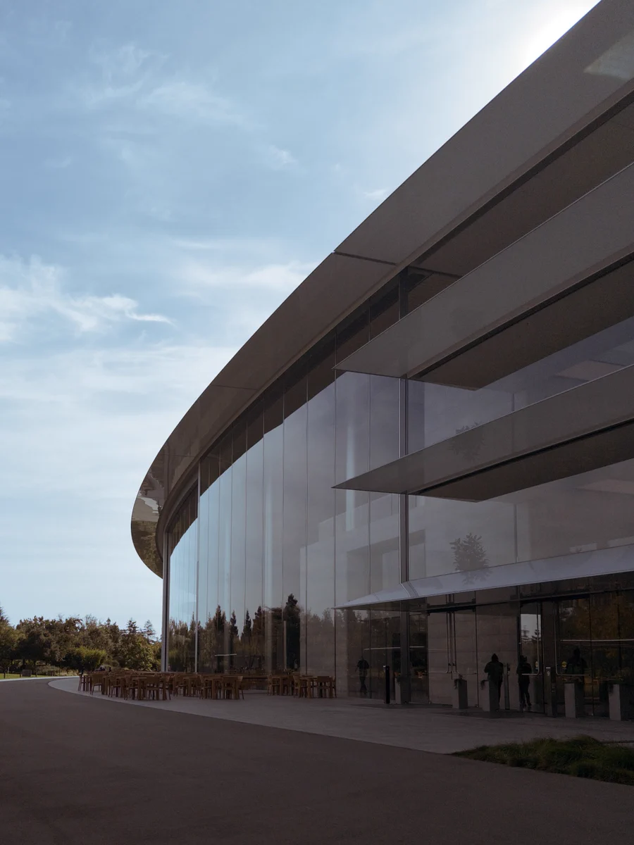 Apple Park curves
