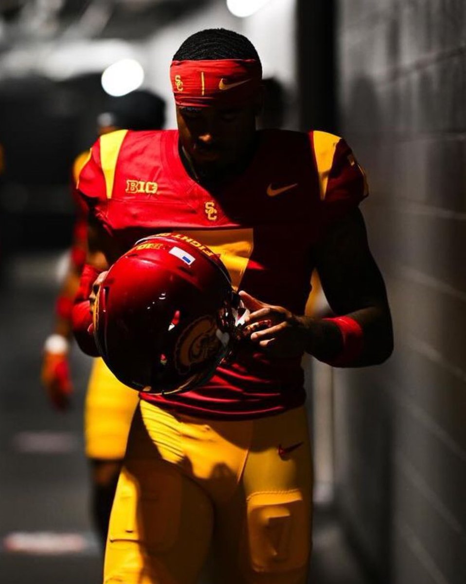 RomeroWestCoast's tweet photo. It's remarkable that Kamari Ramsey is still a sophomore, and the Trojans will reap the benefits of his leadership for at least one to two more seasons, propelling USC forward! Ramsey has established himself as a defensive enforcer for USC!!

#FightOn ✌🏿| @uscfb | @Doug_Belk https://t.co/QNwqmlLCUH