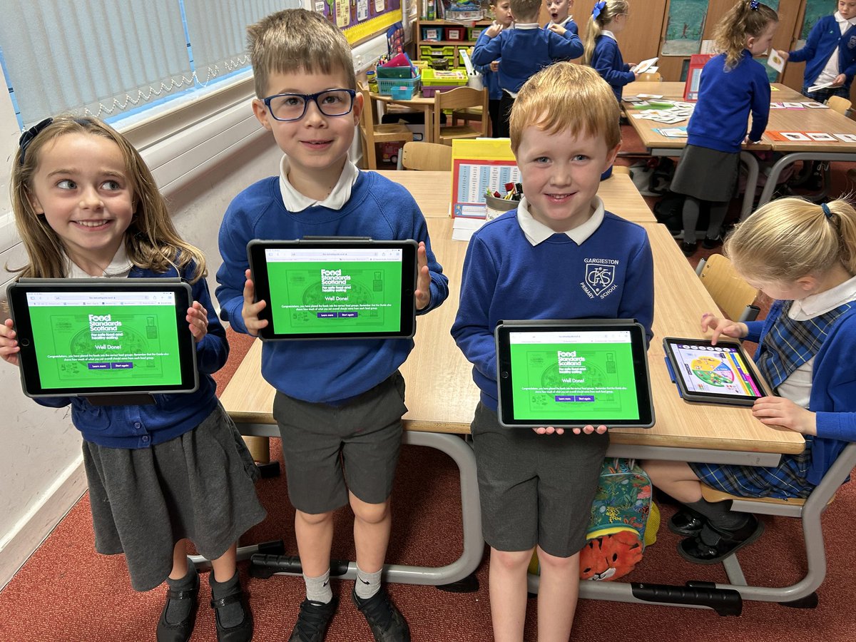 Gargieston's tweet image. Primary 2B were learning all about the different food groups. They were very quick to understand the food groups and completed all activities really well. #healthyeating #foodgroups