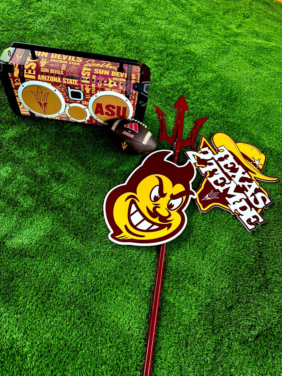 CoachMChristian's tweet photo. BIG TIME DUDES on Campus this weekend π€π€π€
#Texas2Tempe
#JucoProducts
#ActivateTheValley
#DevilsGotMotion
π±ππ±ππ±ππ±ππ±ππ±ππ± https://t.co/xCI9tdYnx6
