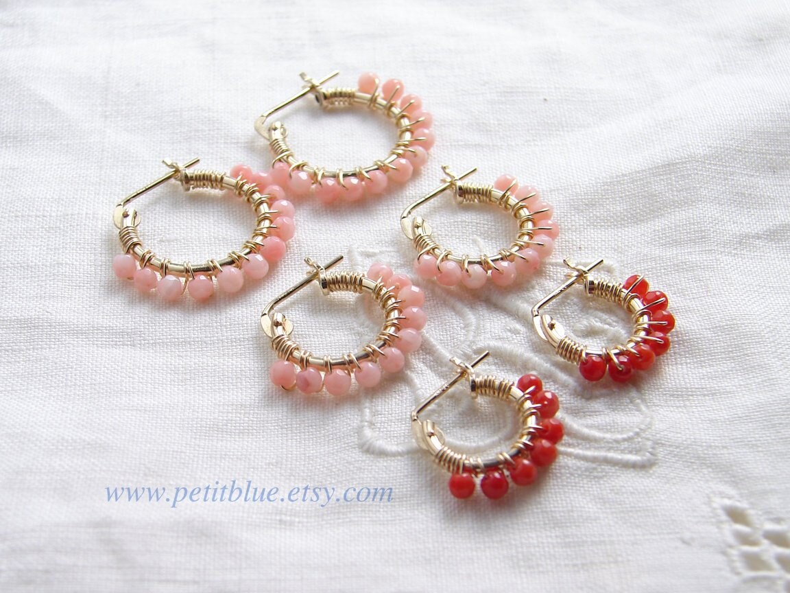 JewelryByMikako's tweet image. Coral Hoop Earrings ~ Red ~ 10mm, 12mm, 14mm ~ 14K GF Earrings ~ Small Hoops ~ Pink Coral ~ Small Coral Hoops ~ Bridesmaid Gift tuppu.net/7a6dc1d  #SmallHoop