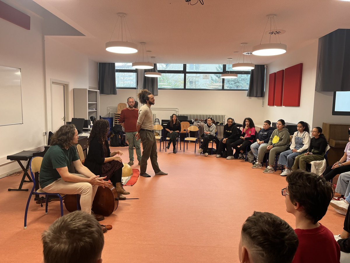 Nadia DA SILVA tweet media