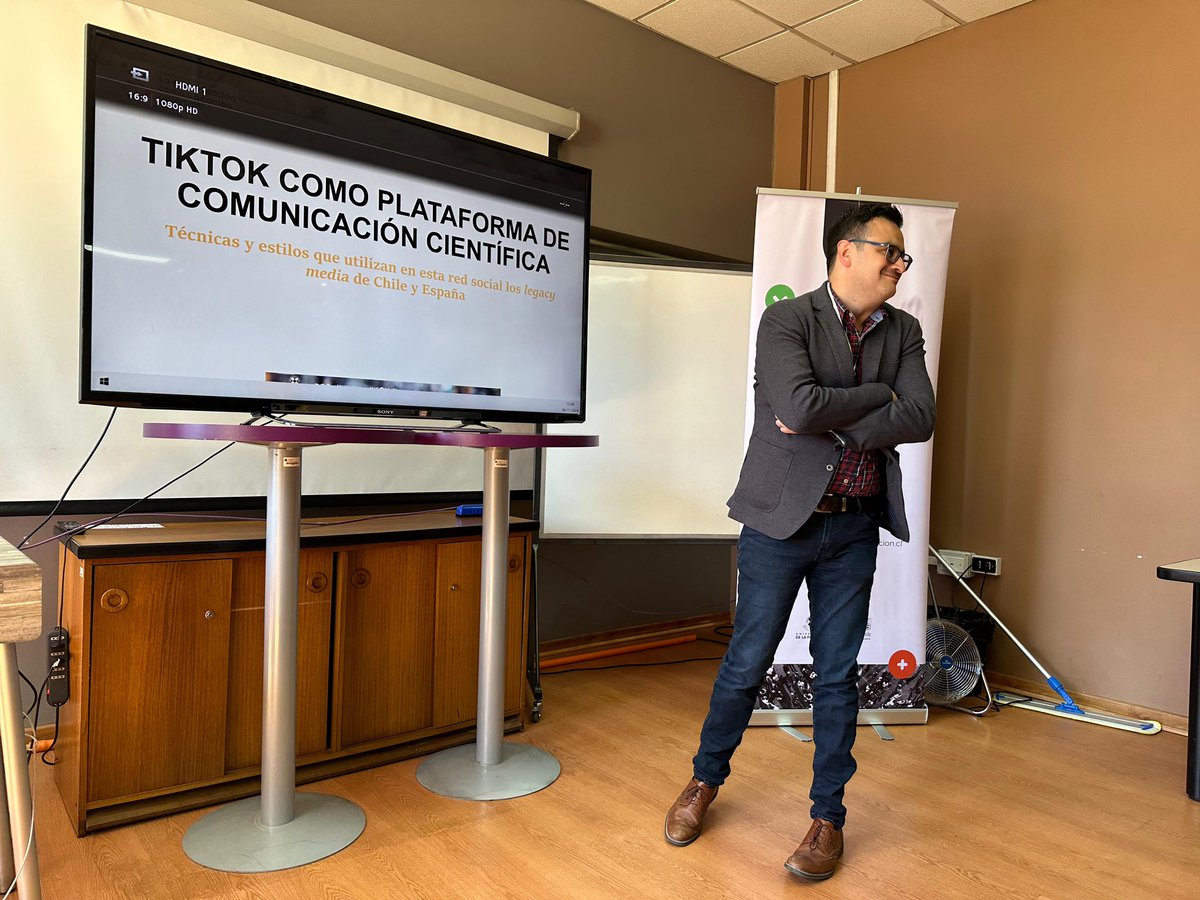 Jmartinne's tweet image. Bonita participación este año en #Incom en la @UFrontera de Temuco. Un gran grupo humano y mucho aprendizaje. Feliz de  difundir el trabajo que estamos realizando sobre TikTok, medios y Ciencia 🔬