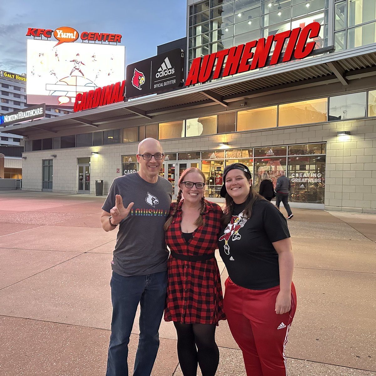 Hype for the <a href="/LouisvilleWBB/">Louisville Women’s Basketball</a> season! Go Cards! #GoCards #L1C4