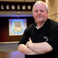 ExWHUEmployee's tweet photo. Just heard the sad news of the passing of @onesteviebacon. Only just over a month or so ago I tried to get him on our podcast and he had to decline due to poor health. He was an iconic figure from the Upton Park days and a West Ham folk legend. RIP ❤️⚒ https://t.co/QFPF4KDxhP