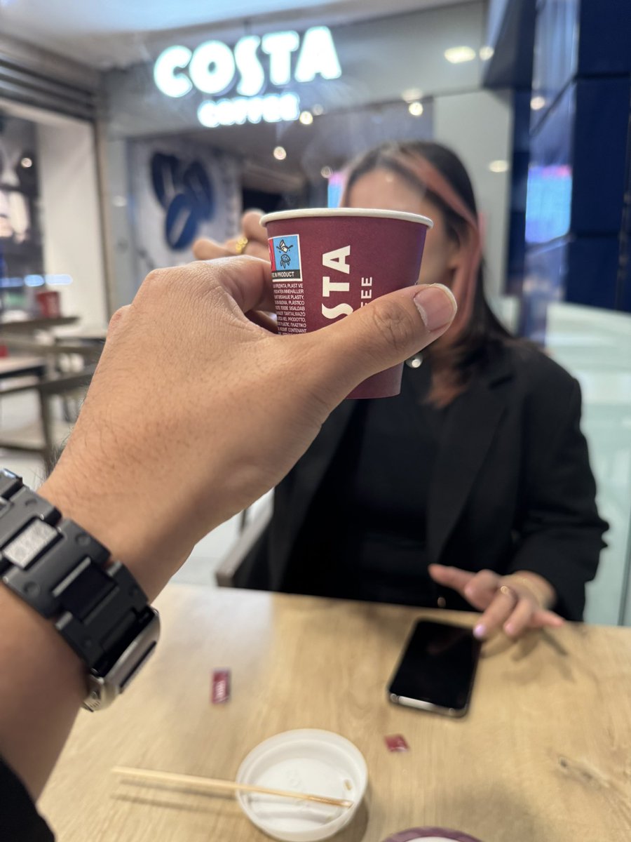 mr_mayor_G's tweet photo. Salamat sa libreng espresso, mulat na mulat ako at may pasok pako bukas ng umagang umaga😭😭😭 https://t.co/aBfr7iFVTM