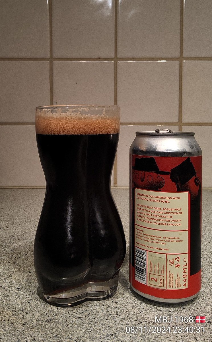 jonasen1968's tweet photo. Left Handed Giant 🏴
Collab. with To Øl 🇩🇰
Forbidden Script 🍻🍻🍻👌
Alkohol: 6,5 %
IBU:
Indehold: 440 ml.
Type: Porter - English
Serverings temp: 6 - 9
https://t.co/kFSBU6oD7T #lefthandedgiantbrewing @LHGBrewingco
https://t.co/naU0T6jncV #toolbeer @toolbeer https://t.co/14Xw9rOhls