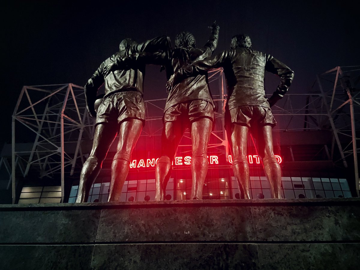 Miniruks's tweet image. Won’t lie I’m pretty stoked with the photo I just took. There’s no place like home 🇾🇪❤️