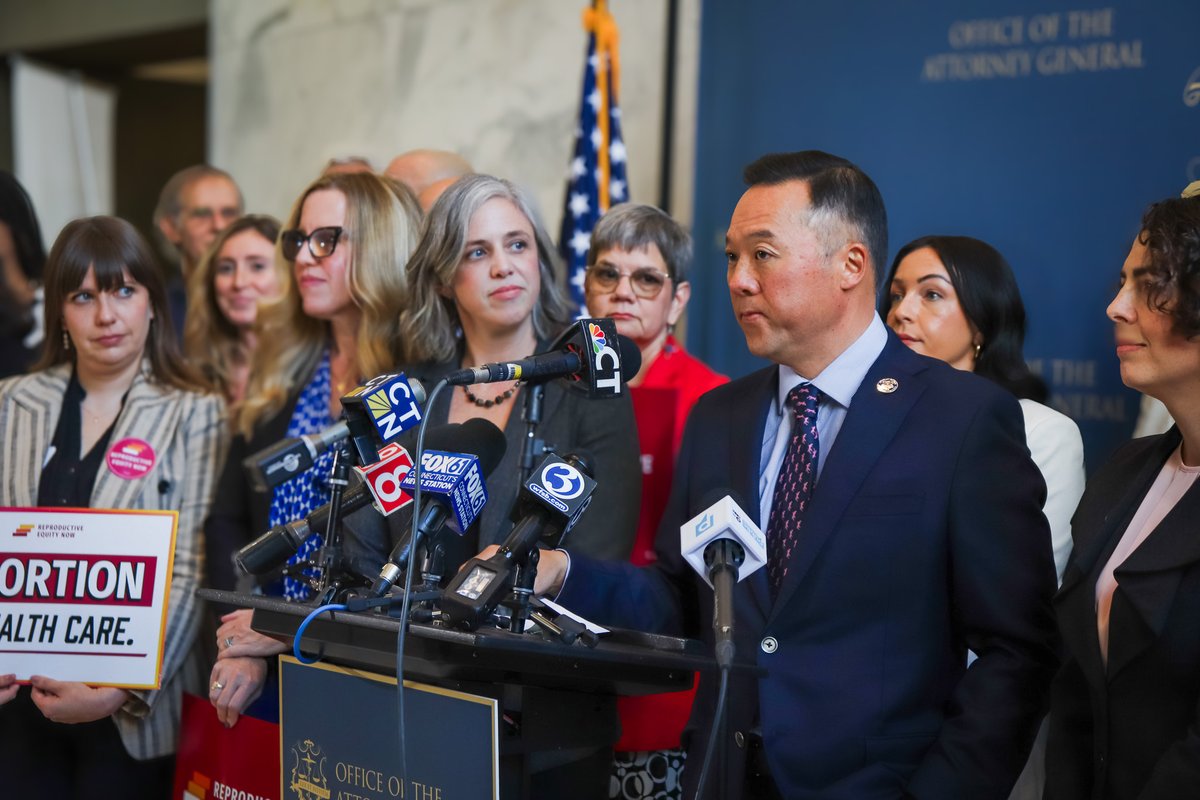 reproequity_now's tweet photo. Today, the Repro Equity Now Foundation, in partnership with @AGWilliamTong &amp; top law firms from across CT, proudly launched the Connecticut Abortion Legal Hotline!🎉

We are proud to be fighting back against anti-abortion politicians alongside our partners with this new resource. https://t.co/uEUPvQwcgq