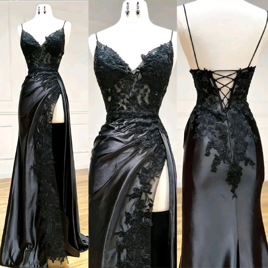 hearthfirearts's tweet photo. Black dress 🦇 https://t.co/Pshl33So7N