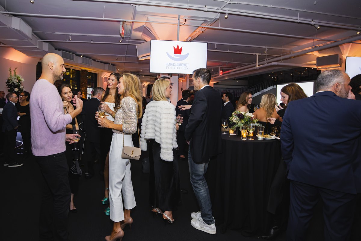 We had an unforgettable night celebrating 10 years of HLF! 🎉 Thank you to everyone who joined us and our amazing partners—<a href="/RBC/">RBC</a>, 400 Capital, Adeptus, Coyote Promotions, Dentons, Dunkins, Fanatics &amp; Revolution Race. Here’s to many more years of impact together! 💙 <a href="/HLundqvist/">Henrik Lundqvist</a>