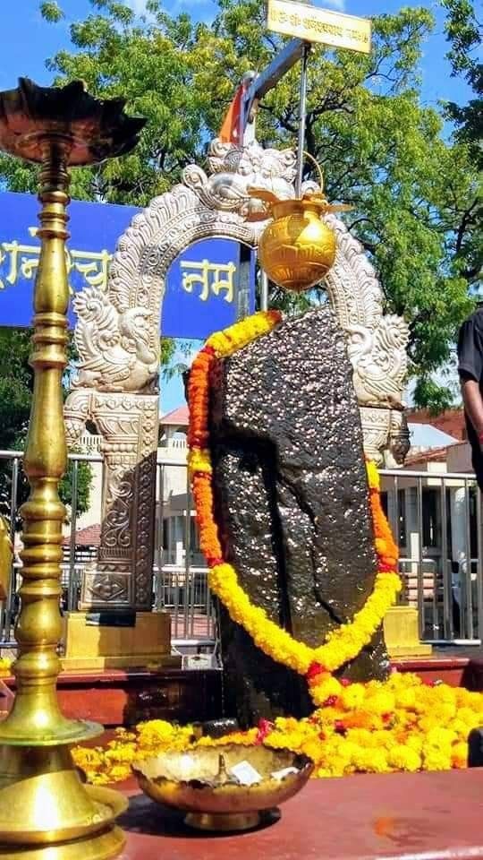 ब्रह्म मुहूर्त पर ध्यान सदा ही हृदय और मन से करुणा आवाज देकर महाराज शनिदेव दिव्य दर्शन