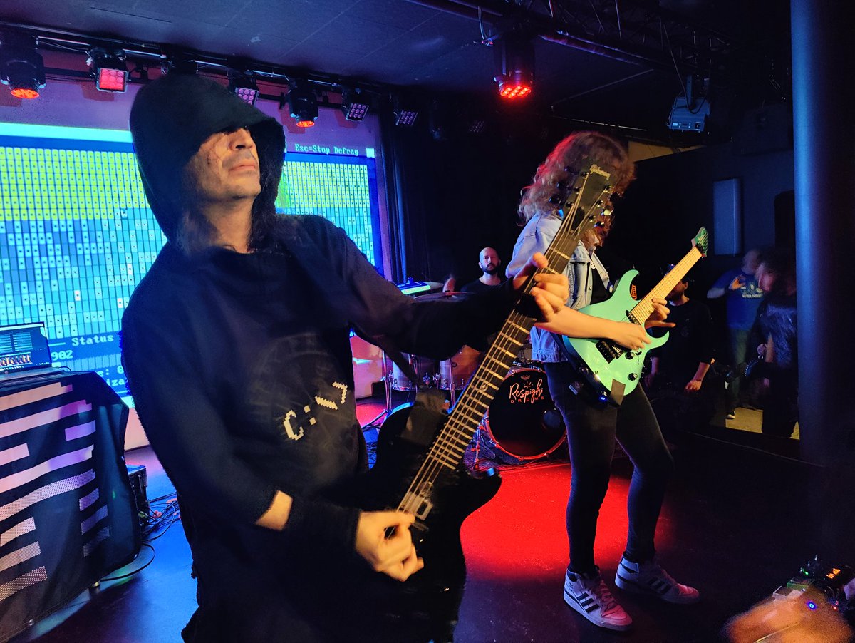 nesland's tweet photo. Herre min hatt for en konsert av @masterbootrec på Goldie i Oslo. Utrolig bra! https://t.co/AgHHzJupFr