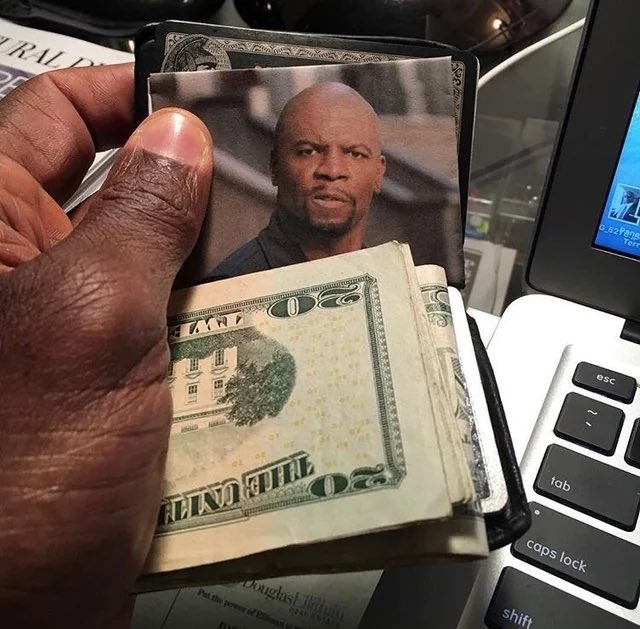 <a href="/MKY88888/">#HND</a> Not my picture but at one point I kept this angry picture in my wallet to remind me to not spend money