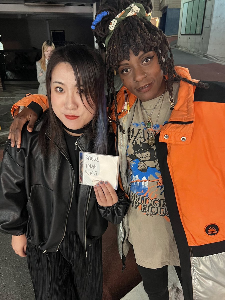 Moonlight - 月と涙 - (@moonlight_tyo) on Twitter photo I had an amazing encounter. They are an incredible artist from New York.
<a href="/ChelseaReject/">THE WILD CARD</a>
<a href="/_tnah_/">T'NAH</a>
Peso, thank you for connecting us.
<a href="/InterstellGretz/">Poi$on Pe$o De' Gretz$ky 🔋 私は最も寒い人の一人です</a> I had an amazing encounter. They are an incredible artist from New York.
<a href="/ChelseaReject/">THE WILD CARD</a>
<a href="/_tnah_/">T'NAH</a>
Peso, thank you for connecting us.
<a href="/InterstellGretz/">Poi$on Pe$o De' Gretz$ky 🔋 私は最も寒い人の一人です</a>