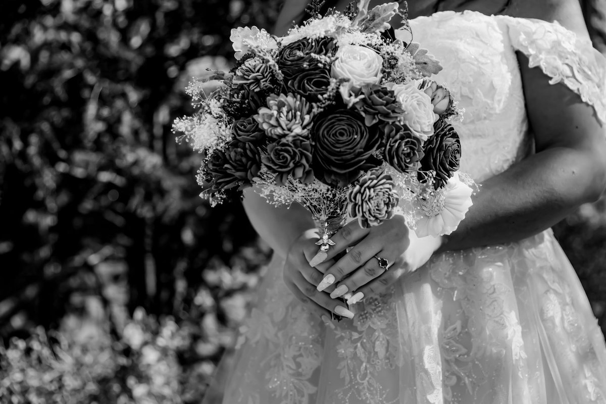 ChickenFingah's tweet photo. Oh she’s married now 🥰 https://t.co/51CrVjHCL0