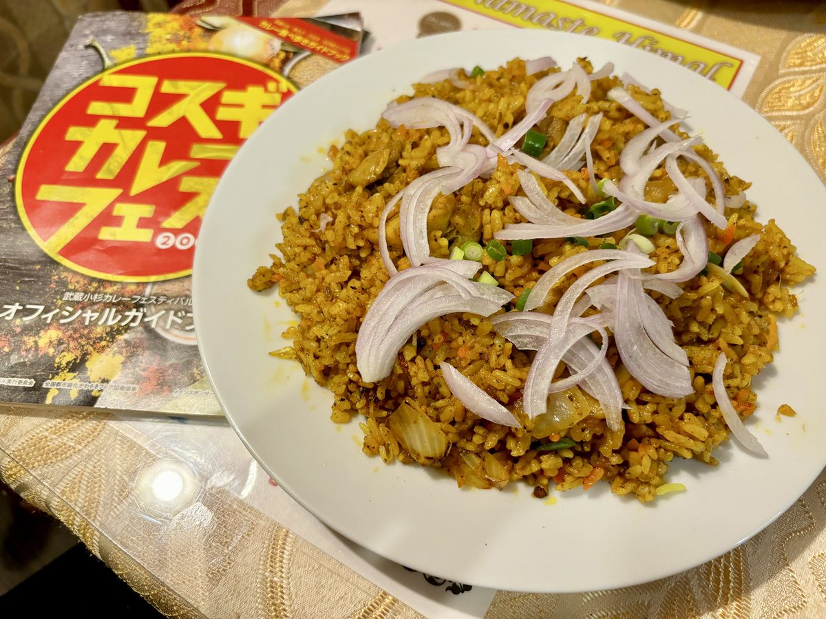 どうも、カレーなる一族のむぅです。#コスギカレーフェス の進捗、11/6終了時点では29店舗中12店舗制覇できていました🍛今回も新規のビリヤニを1つ食いましたが、いやー…ビリヤニの沼にハマりまくってるわ。さぁ、11/10までの残り4日間！あと17店舗を制覇できるのか！？-次回最終回-