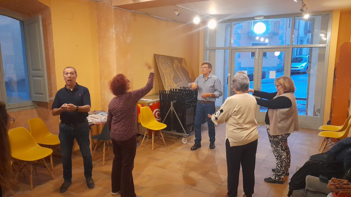 Ha estat una 3ra jornada plena d’energia on la imaginació ha pres forma a través dels objectes 🎭

🌱 Una experiència que ens ha fet veure la bellesa en allò que sovint passa desapercebut!
