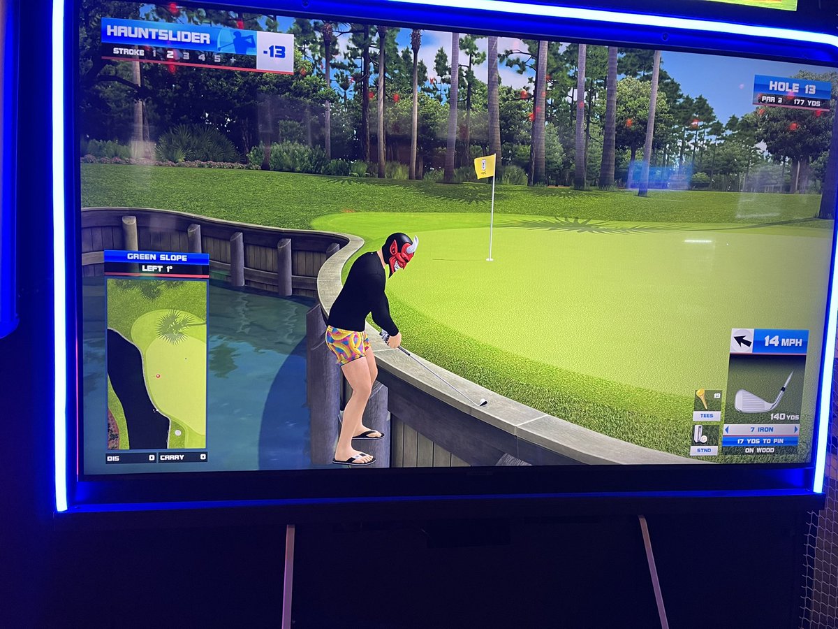 jonmanasco's tweet photo. @GoldenTee id like to discuss the physics of the positioning.  Lol. #goldentee https://t.co/4aK7c2GLxm