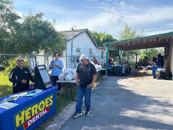 PoderosasTX's tweet photo. Poderosas from Ventanilla de Salud McAllen, TX. being part of the Health Fair in Colonia Chicle in Donna Tx. August 16. #SoyPoderosa #SoyPoderosx #SomosPoderosas #SomosPoderosxs https://t.co/h5IGtm1TJ2