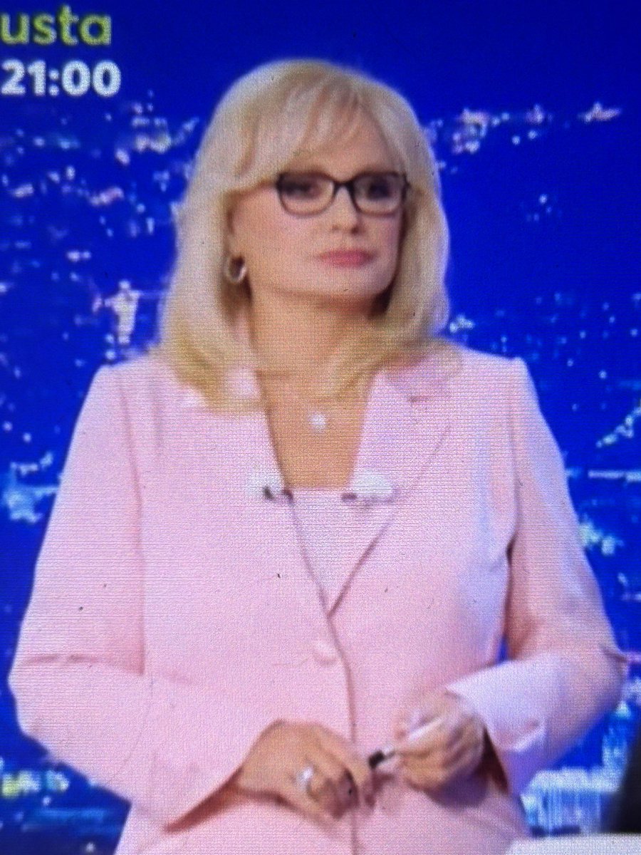 windfavoredFP's tweet image. Θεέ μου σώσε με από τις γκουνιωτες 
#Fossstotounel