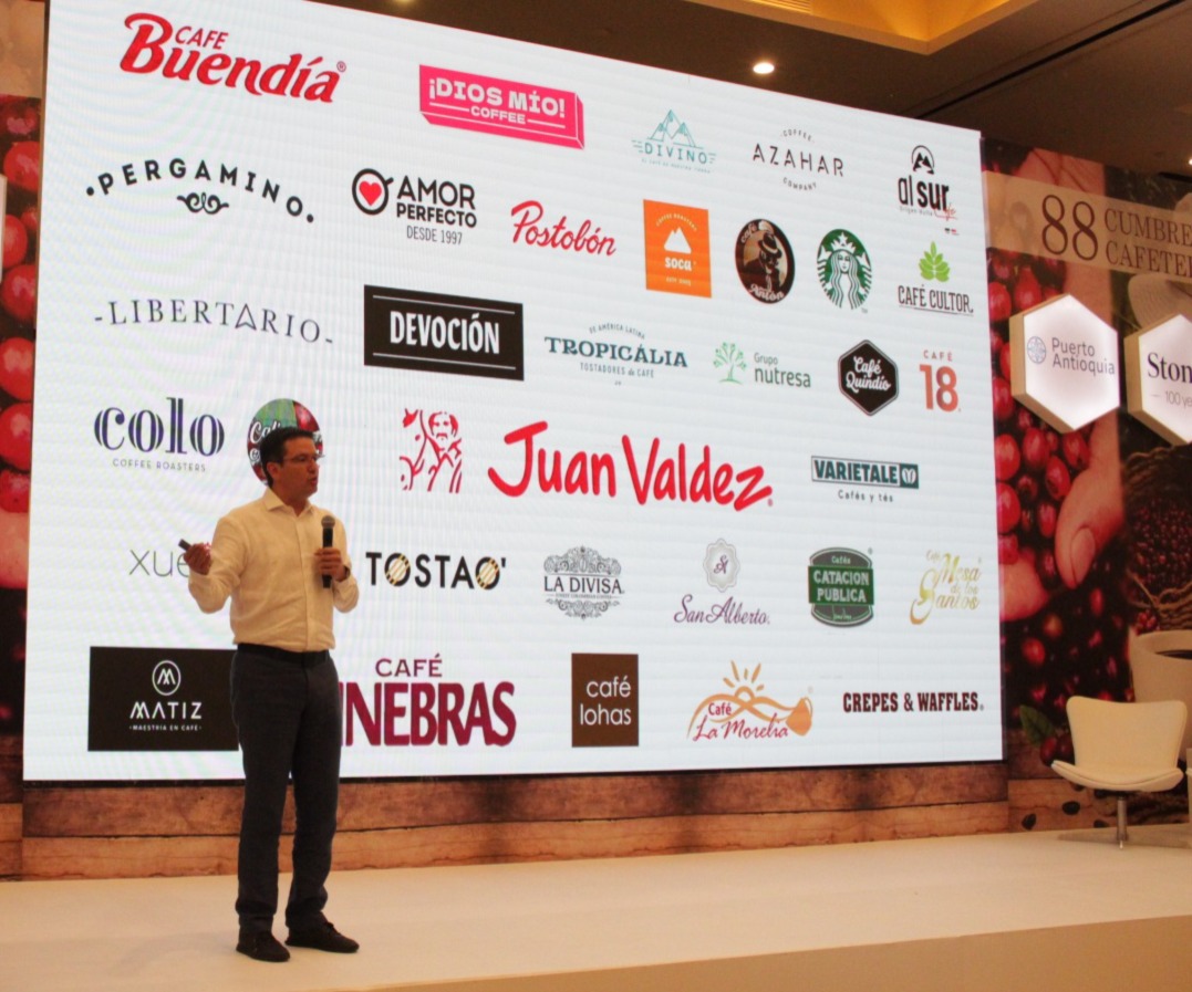 🙌🏻🙌🏻☕🇨🇴🌎 "Estas marcas deben seguir acompañándonos, y estamos profundamente agradecidos con ellas. Desde la Federación, nos hemos acercado a cada una, no esperando a que vengan a nosotros, sino mostrándoles que son una parte fundamental de la institucionalidad cafetera. Estamos
